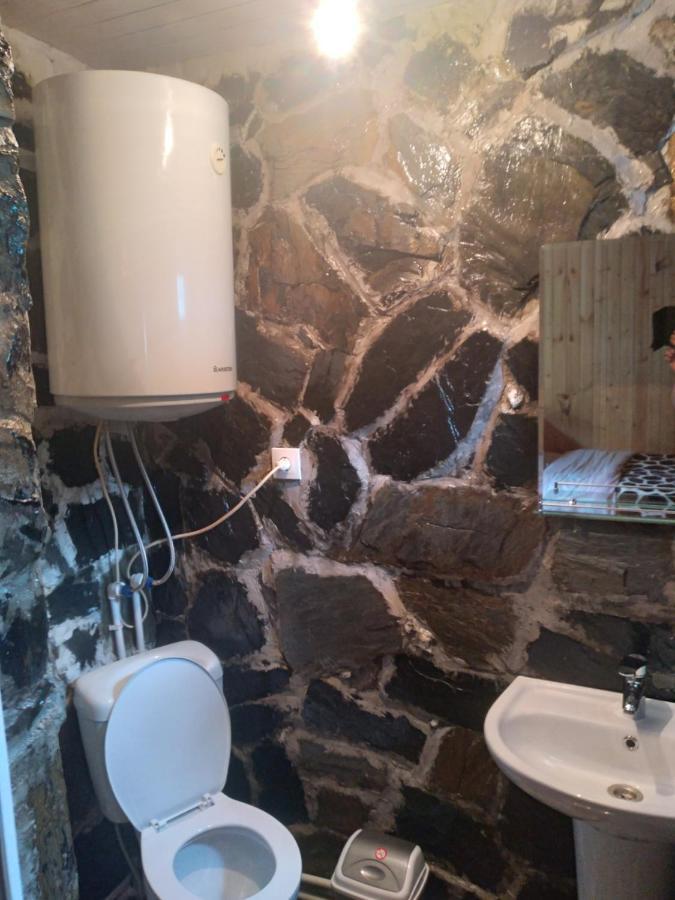 מלון Adishi Stone House Marexi מראה חיצוני תמונה