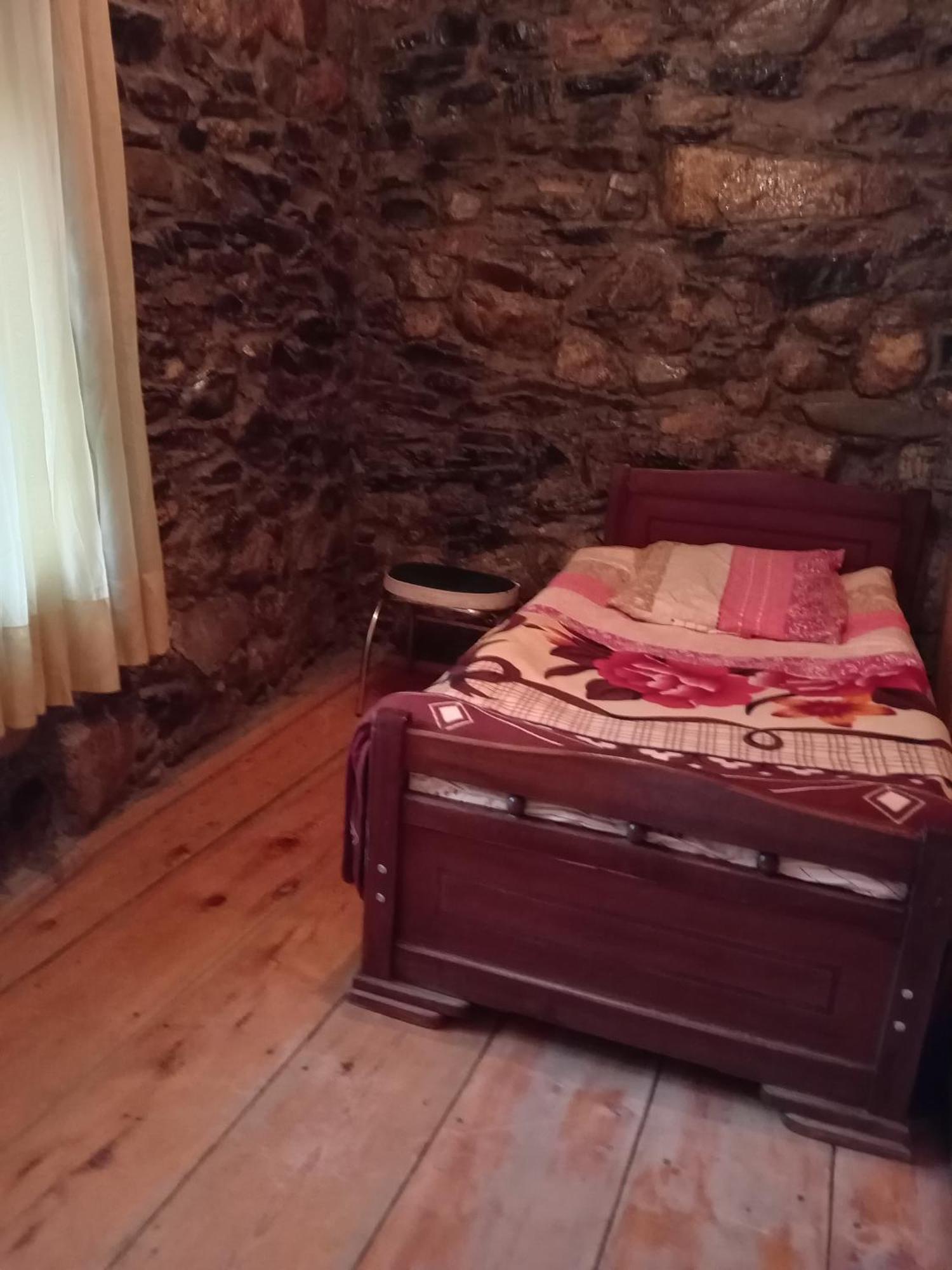 מלון Adishi Stone House Marexi מראה חיצוני תמונה